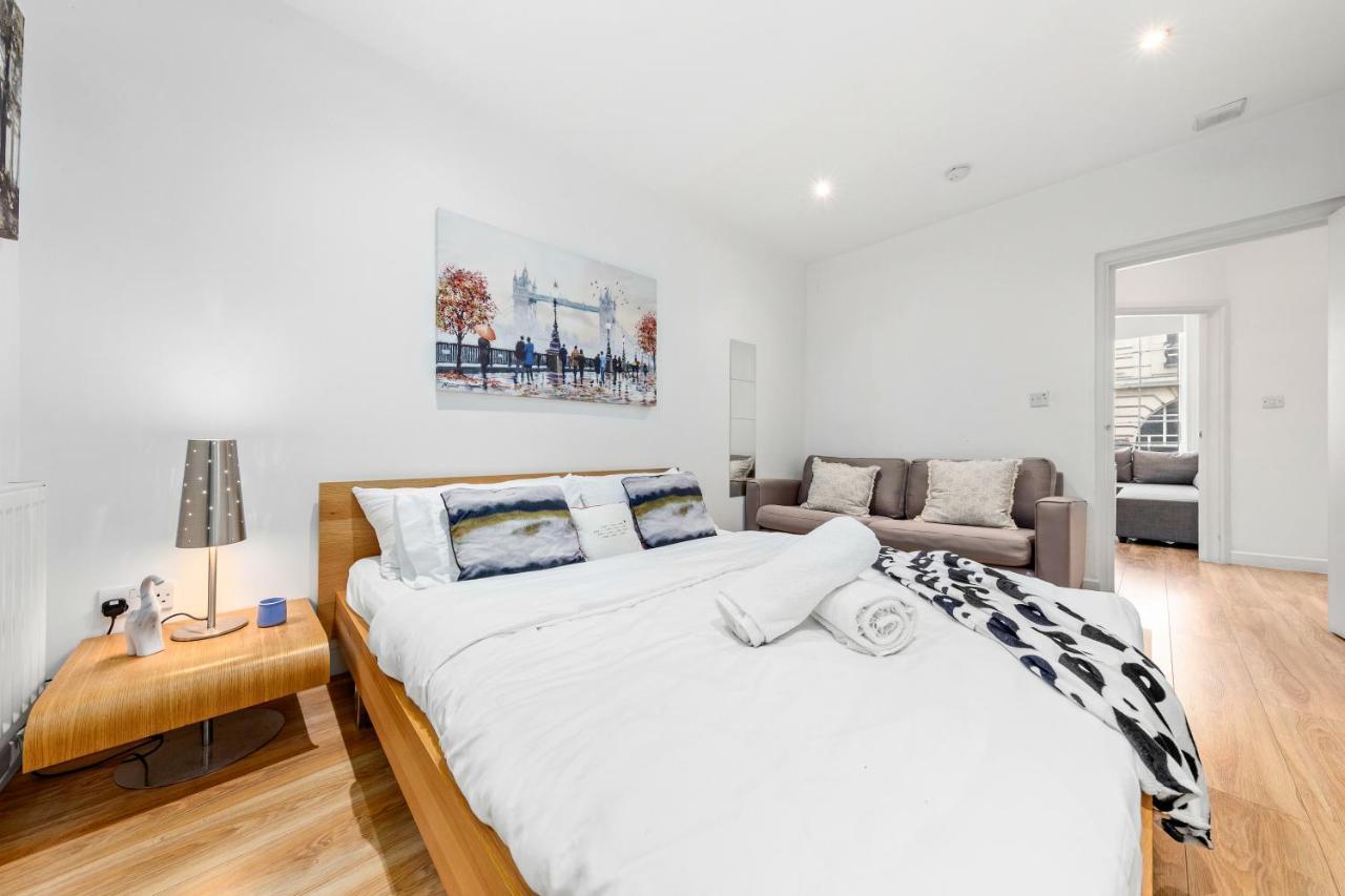 3-Bedroom Flat In London Sleeps 14 Hy1 エクステリア 写真
